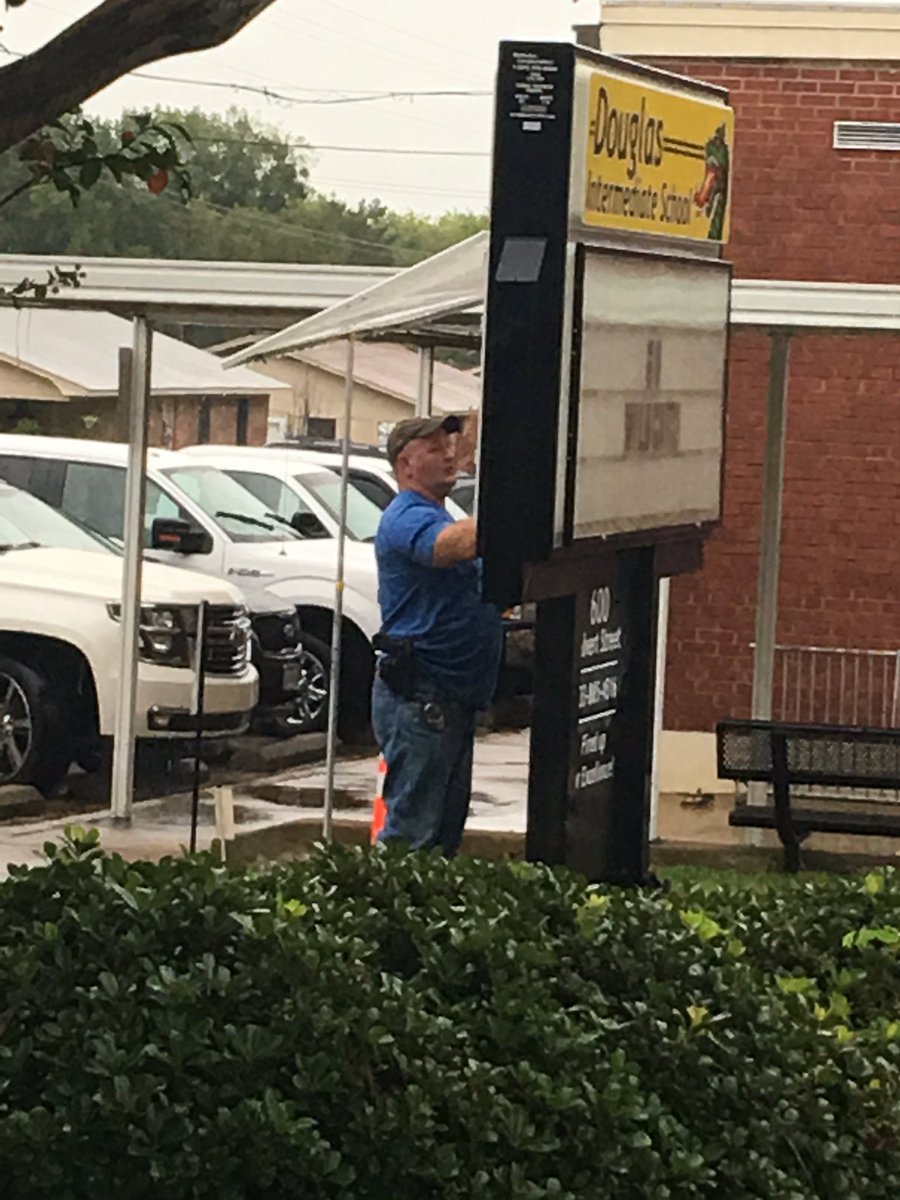 SSISDWildcats's tweet photo. Why is Chief Bayuk in training with a bunch of ladies while officer Gaddis is out working in the rain? #sulsprisd #teacherweekss https://t.co/x0UX6ljsD5