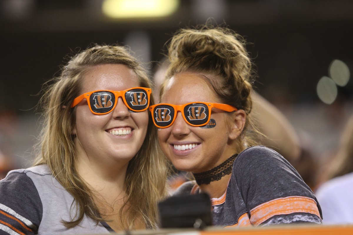 It’s Game Day!   Post a picture showing us your Bengals pride using #Bengals50 for a chance to win! https://t.co/mZA8sVFE4O