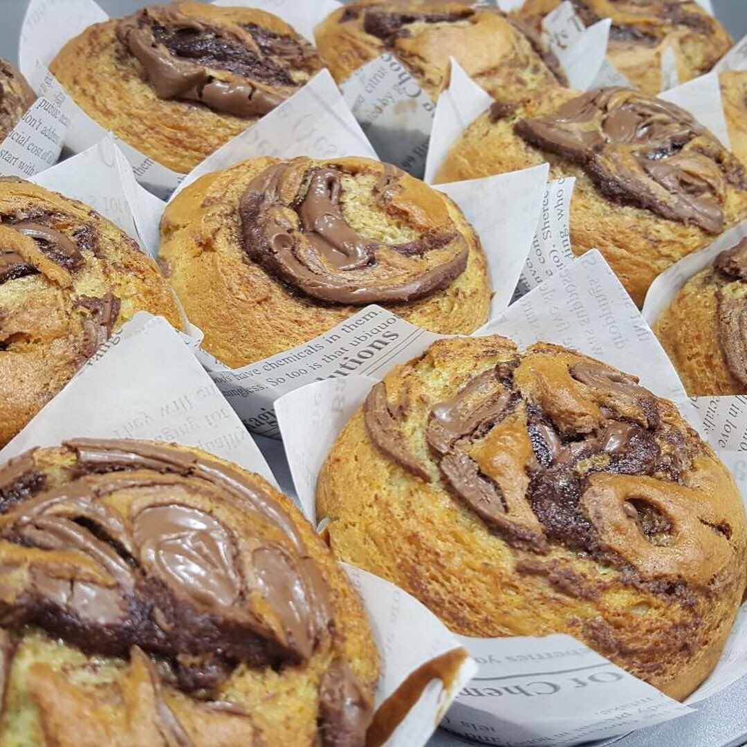 CookiesByAlma's tweet photo. ¿Plátano o chocolate? No tienes que decidirte, puedes llevarte uno de cada 😉😉
#cookiesanddreams https://t.co/1aQjRqZkg5