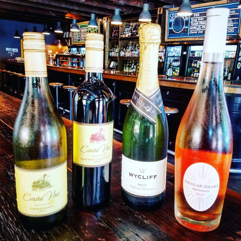 It's Thursday wine night! $10 bottles ALL NIGHT! #louisville #do502 #eatlovelou #everythinglouisville #lovelouisville #butchertownsocial