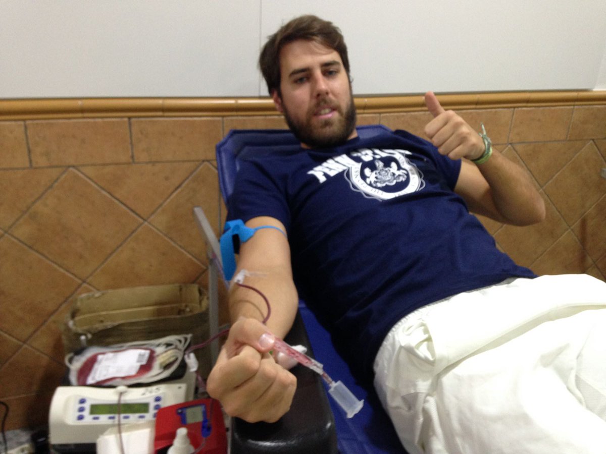#LoraSolidaria
Miembros y socios de nuestra Asociación ya han pasado por el Círculo Mercantil para donar #sangre
#DonarSalvaVidas
#YoMeUno