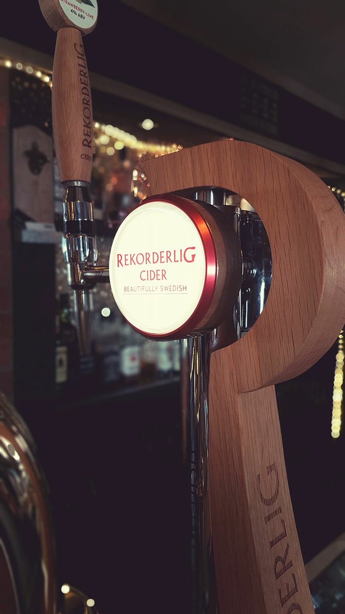 Simplyjjs's tweet photo. Rekorderlig Cider now on draught #delicious #cider #tastebuds https://t.co/k3z2XA6YvZ