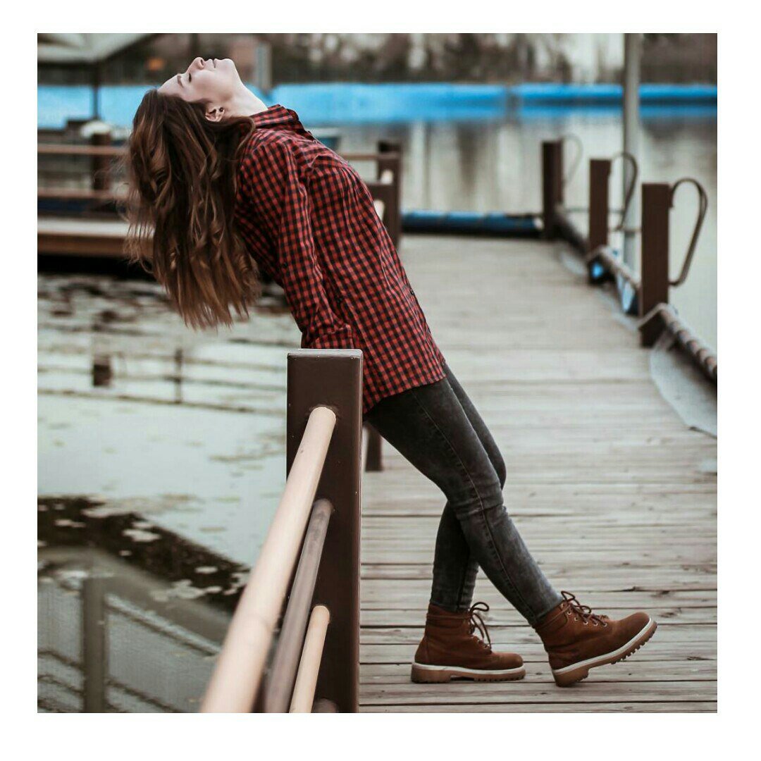 طنش وبتسم ترة سخافة هل بشر ماتنتهي ☺