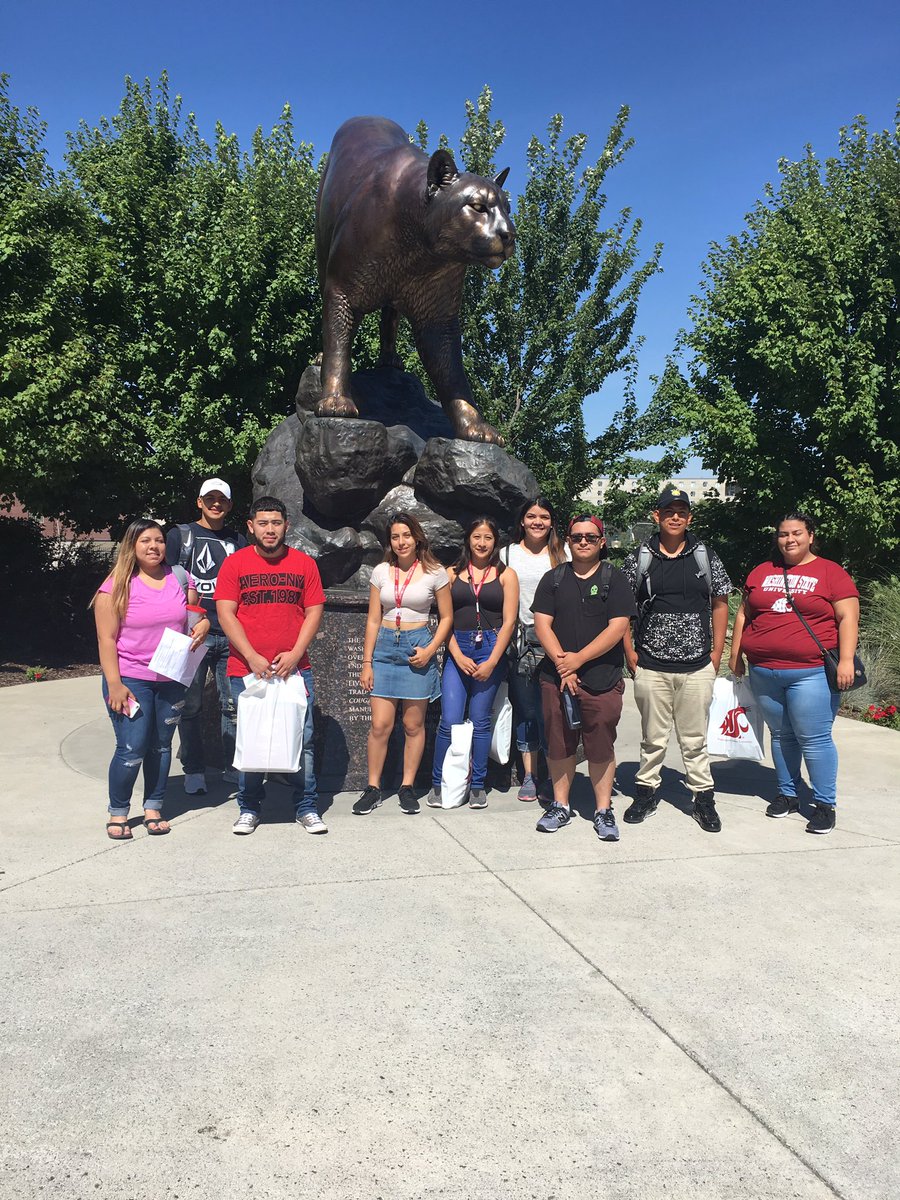 Coug Pack 🐾@WSUCAMP #WSUSAW17 #VamosCougs