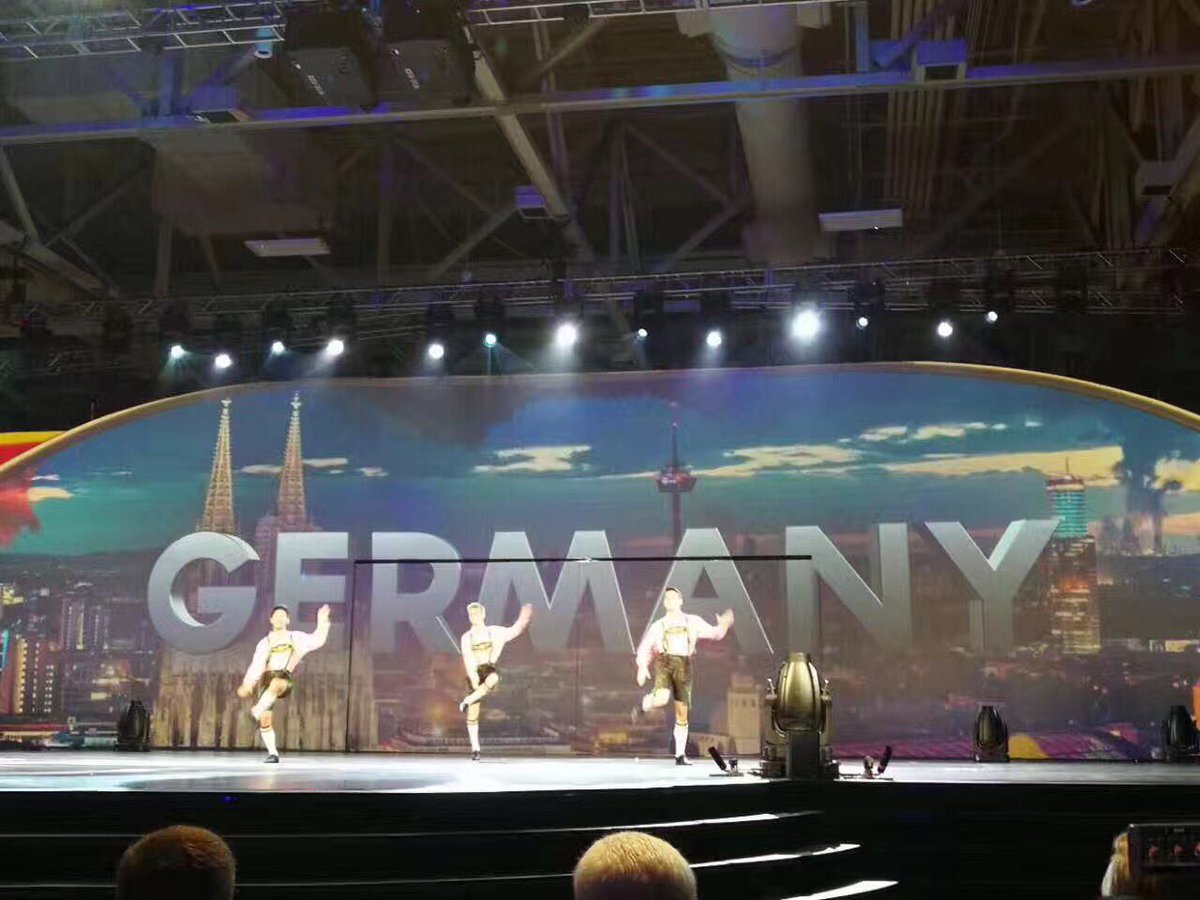 TangQin's tweet photo. So excited to be at the 2017 USANA International Convention. USANA is expanding to 4 new markets in Europe including Germany!!!#USANA17 https://t.co/jvD7IqBrMR