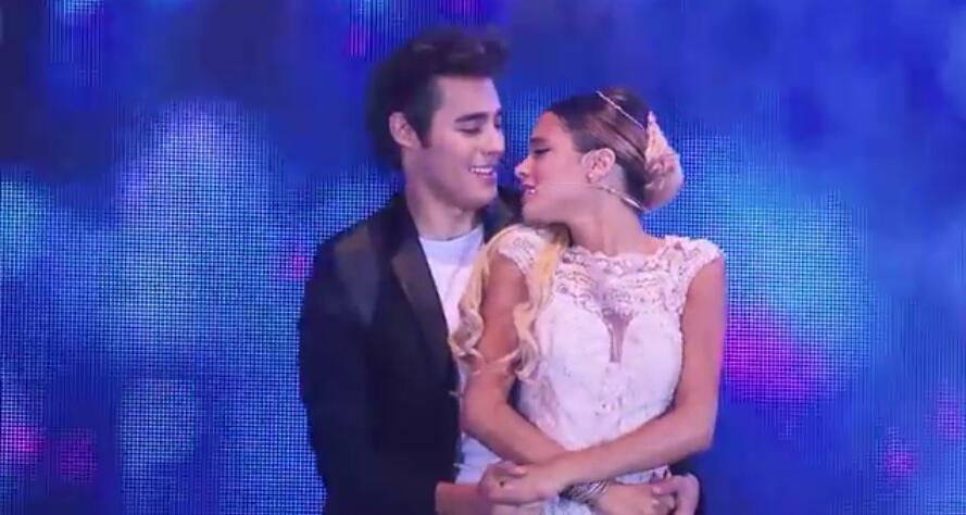 riskytini's tweet photo. Choose one 

Canciones Leonetta
#JorgeBlanco #KCAMexico https://t.co/R56NqgQjm4