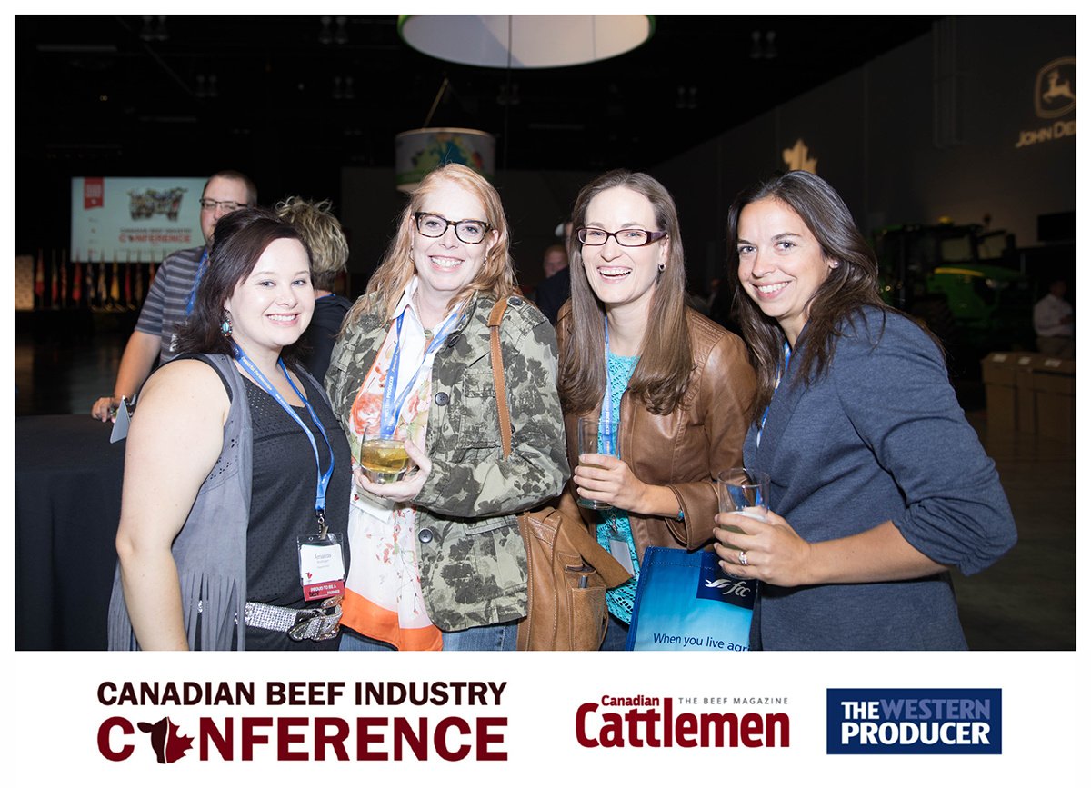 CanCattlemen's tweet image. It's the final day of the #CDNBeefConf. Did we take your photo? Have a look at the full gallery here! loreephotography.passgallery.com/-cbic/gallery #CBIC2017