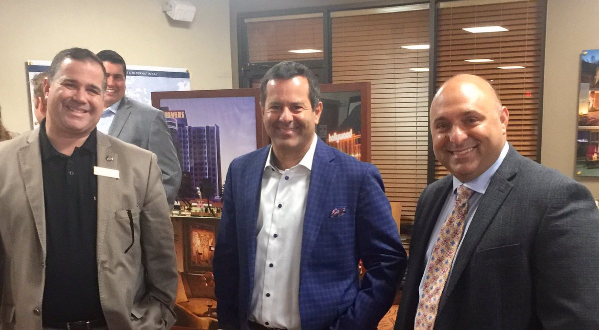 tom_savino's tweet photo. Great Start to the day @Liki Tiki Rolling out New Area VP of Sales Mario Hernandez #drigrowth #drileadership @RhettBolling @Locolouie12 https://t.co/5v7eRbPRYd