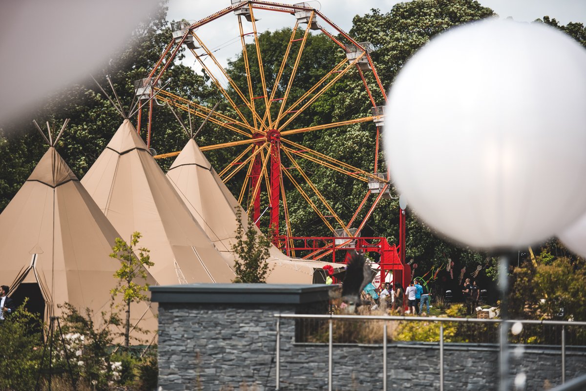 Yellow Entertainment didn't let the elements get in the way for Badoo's summer party. Read how here: ow.ly/QMFd30etP0t