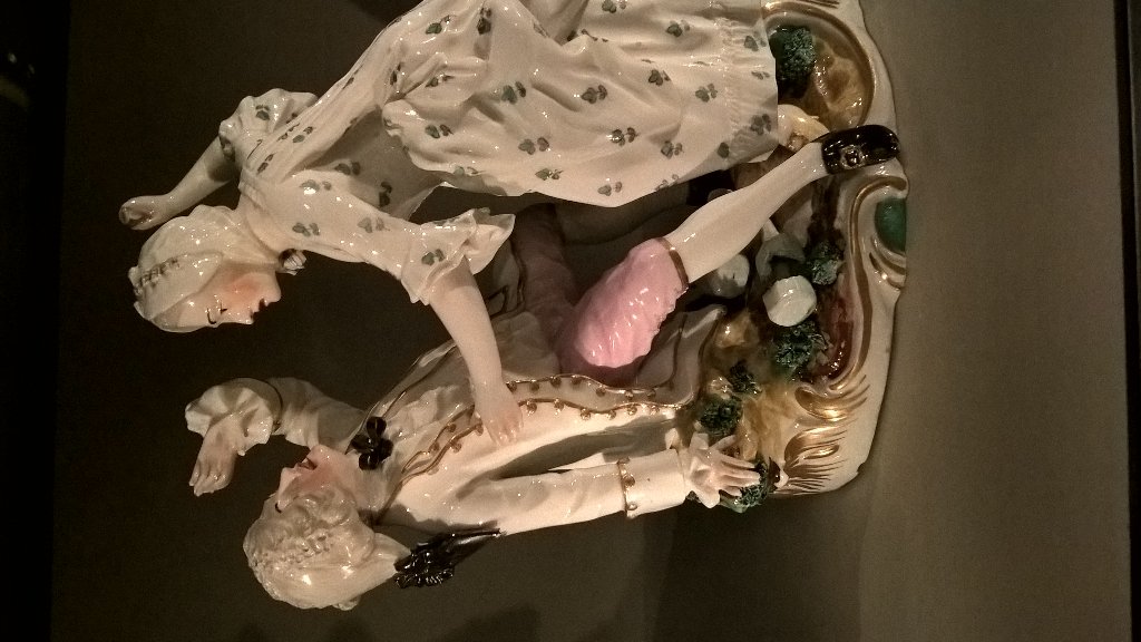 ZozayaMaria's tweet photo. "Discord in #Marriage", Karl #Gotlieb, 1770, #Porzellain, in #Berlin Historical #Museum https://t.co/uz06xF9hEJ