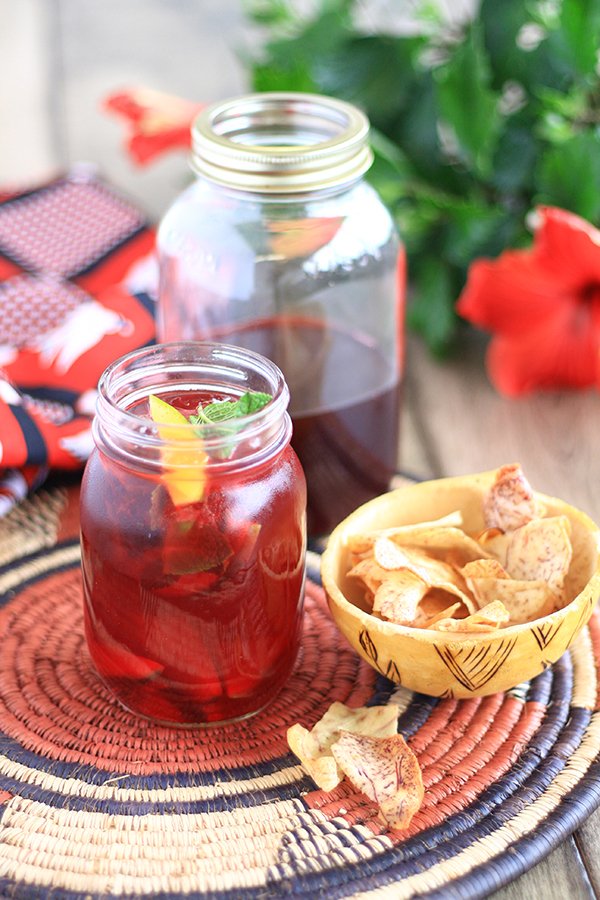 FoodTripTo's tweet photo. Can you name this Burkinabè cocktail?
#tweetandlearn #foodtripto #foodies #DiscoverMore #eat #travel #share #BurkinaFaso https://t.co/VcILTp2085