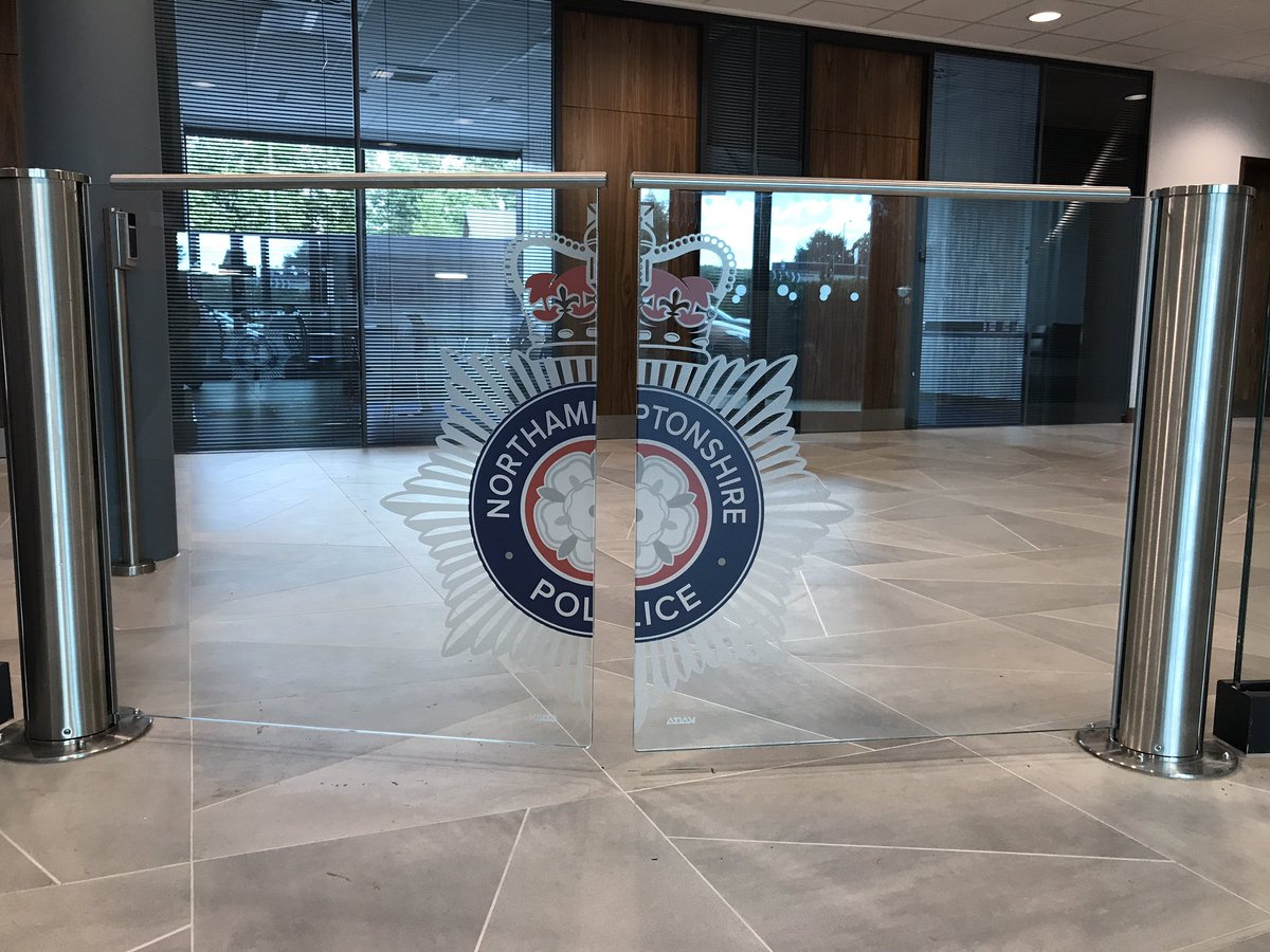NorPolCCArchive's tweet photo. I'm working in @NorthantsPolice @northantsfire new facilities in Kettering this afternoon. It's great! #safernorthants #ourpremises https://t.co/sUaMLcGR1V
