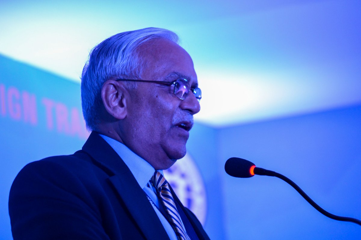 IIFT_Vivaan's tweet photo. In the war there are only two results, "glorious victory or ignominious defeat, nothing else matters"- Lt. Gen PK Singh at #Vivaan2017 #IIFT https://t.co/gnxomqdG4h