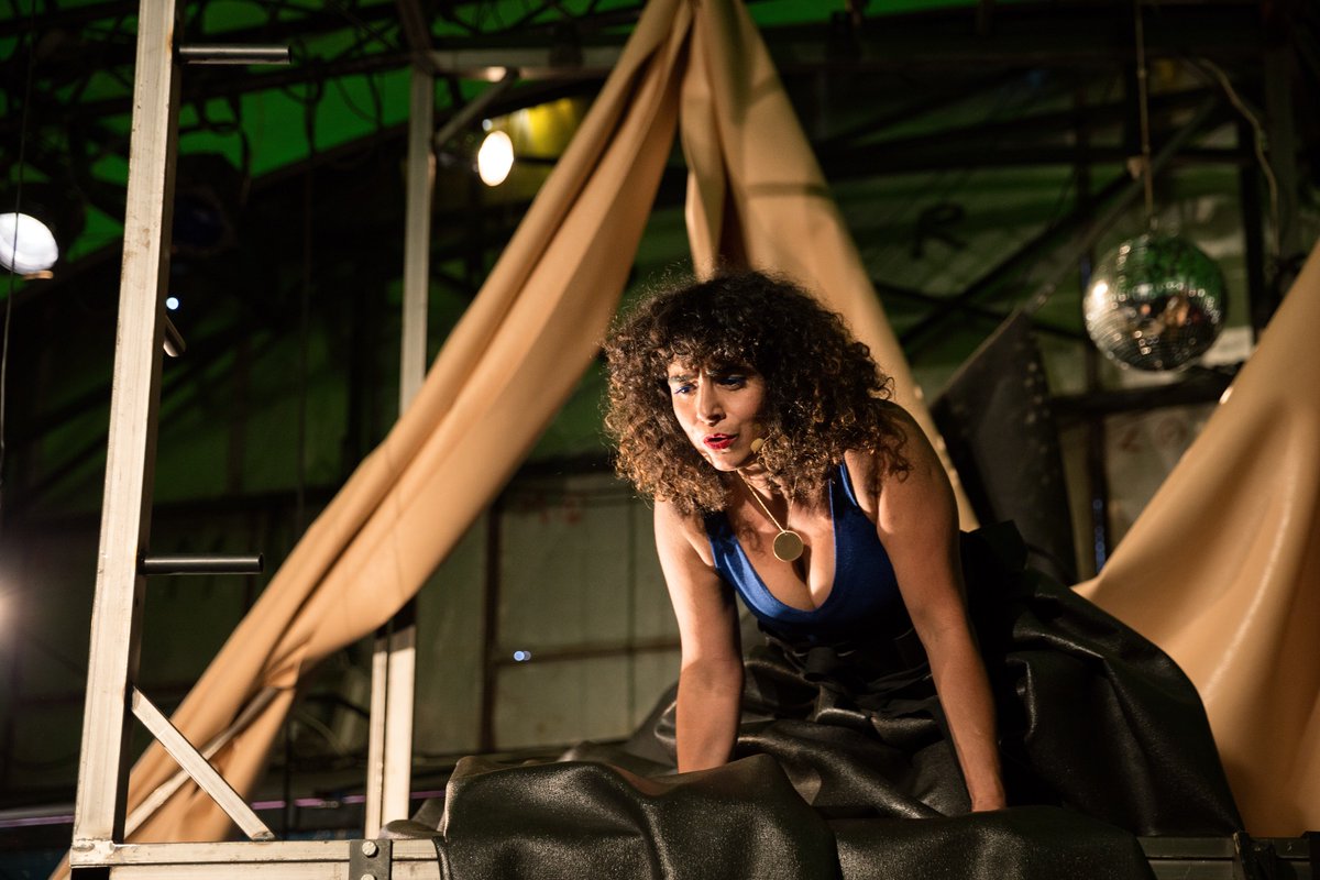 Festivalgangers opgelet: morgen spelen @meralpolat en <a href="/babydee/">Laura</a> om 17.45 uur SOMBERSONGS in de Juliet op @Lowlands Festival!