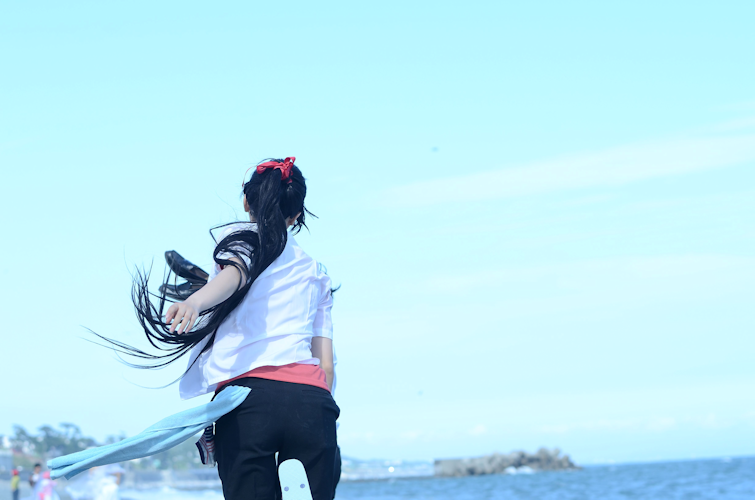 hinagiku0411's tweet photo. 【cos】刀剣乱舞/土方組　※学生現パロ

照りつける太陽も、君の髪とじゃれたがる風も、
いまこの手から伝わる熱も、
あの日とはすべて違う���ずなのに

和泉守兼定：@ddayou888 
photo：@tomatolis https://t.co/cAdM4CTK5p