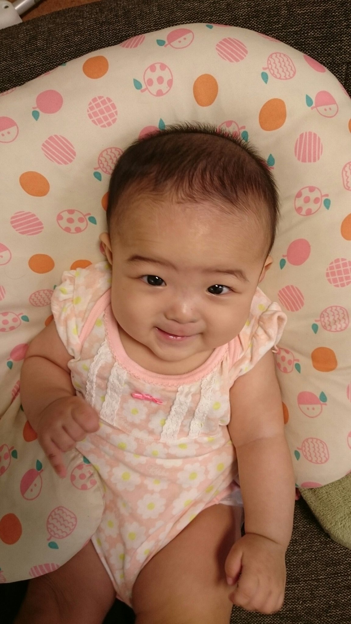 Twitter 上的 R Nail ベビーモデルをやらせたい Webでもフリーペーパー もちろん雑誌でも 生後半年の女の子 身長66cm 体重8kg 服のサイズ70 80 ベビーモデル 赤ちゃんモデル 生後半年 女の子 タレ目 T Co Cnxrinwkyt Twitter