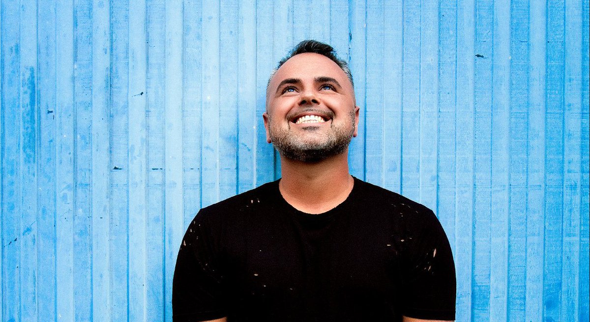 Culturalmeria's tweet photo. .@JuanMagan protagonizará el viernes 25 la noche más bailable de los conciertos de Feria con @DannyRomeroprod y DCS https://t.co/KGHH2jlNIh https://t.co/9oDpvlDQPt