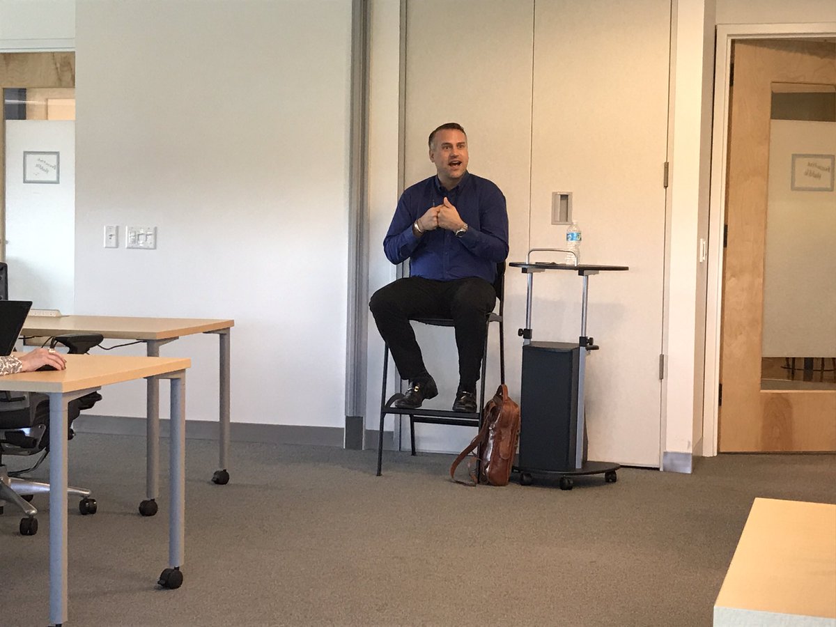 KellyBayliss's tweet photo. CMO @jthurik hosts a fun &amp; informative Executive Huddle @Accolade Plymouth Meeting #engagement https://t.co/txpA7u1don