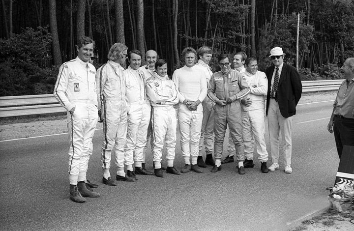 #KingOfCool with director Lee Katzin and the #LeMans film driving crew. Who can you see in there?

#RacingIsLife #SteveMcQueen #TheManLeMans