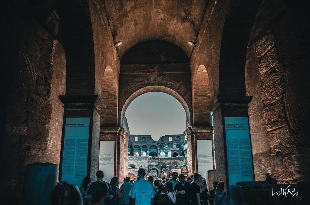 ihithro's tweet photo. #colloseum  #italy # rome #ihithro *,~~] https://t.co/AC1HDKdWs0 
#main_vision
#superhubs #praguecastle 
#hubs_united
#igglobalclub
#ig_glo… https://t.co/Fh1xo7Srf2