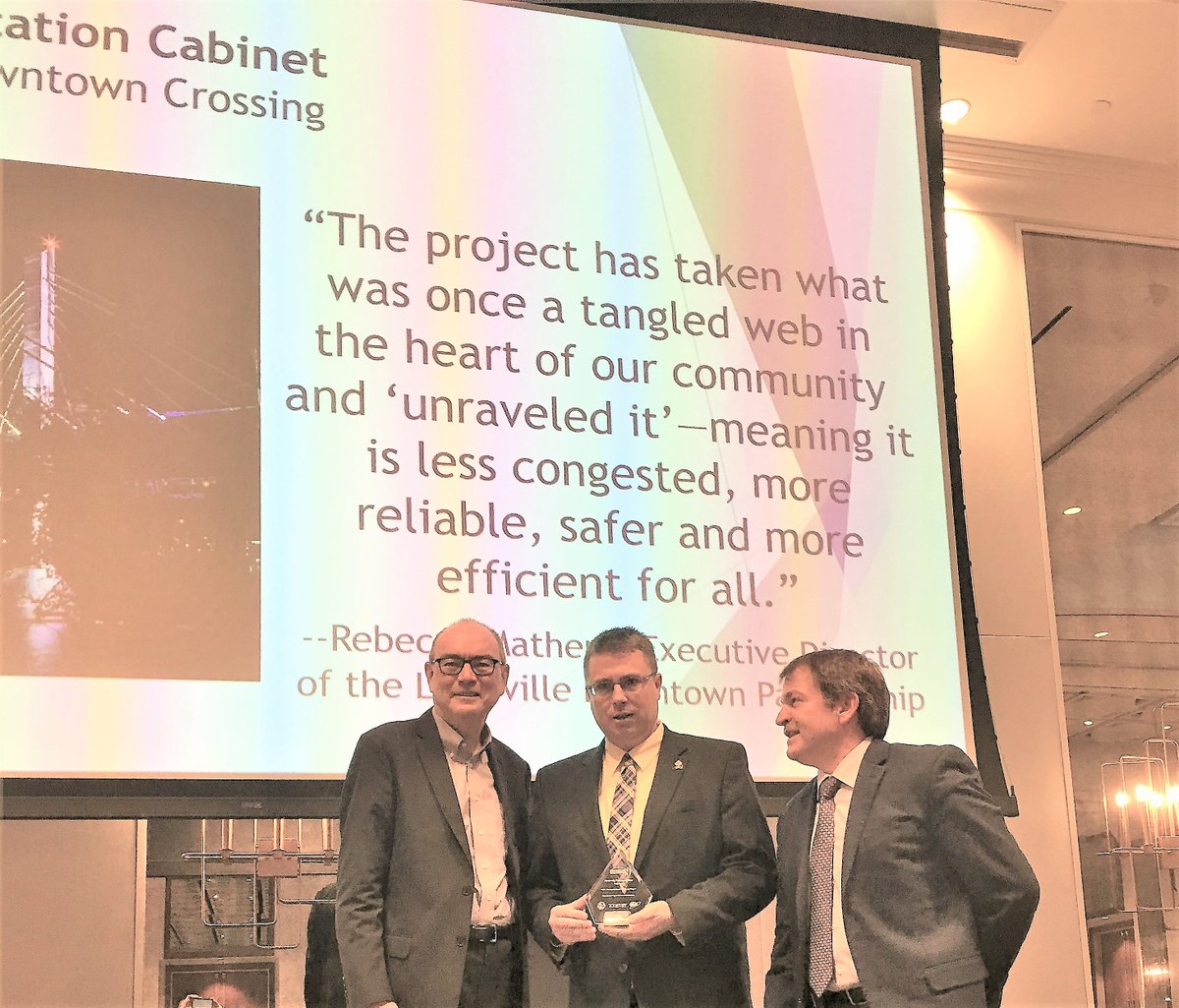 Abe Lincoln Bridge tweet media