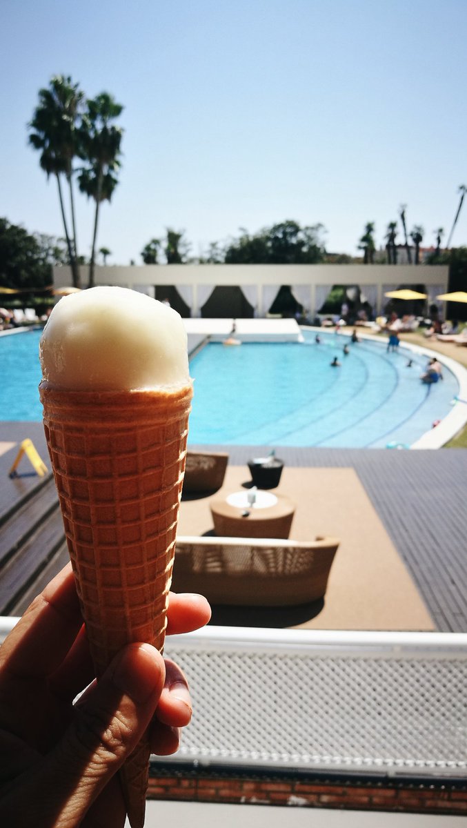 vanecd's tweet photo. Hoy taller de helados en @fairmont_bcn muy ricos!!! Me quedo con el de vainilla #icecream #tallerdehelados #fairmontbcn https://t.co/idkoyHXLz3