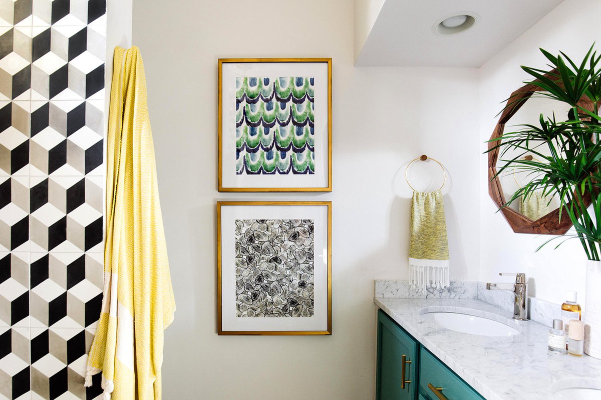 OldBrandNew's tweet photo. Check out my geometric bathroom makeover with @deltafaucet! #DayofDesign #DeltaDesign #Ad https://t.co/lj42PAjEKg https://t.co/y5mSi5Ik9K