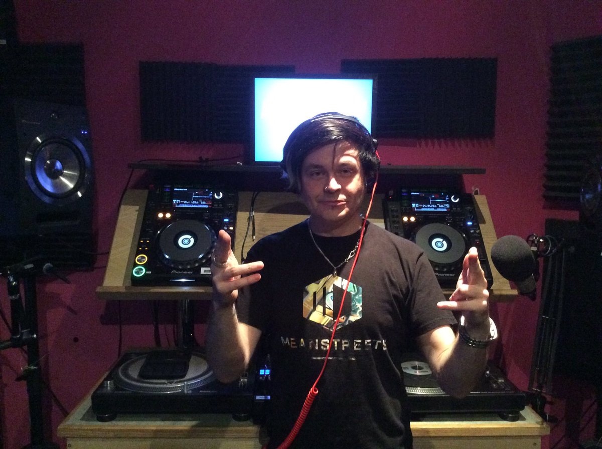 🚨 Podcast is up for my show last night on <a href="/RinseFM/">Rinse FM</a> 

☢ 1 hour of toxic beats &amp; bass

▶️ soundcloud.com/rinsefm/boylan…