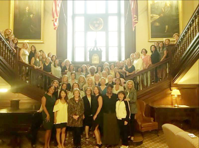 WomenPresidents's tweet photo. Let's give a warm welcome to The Leading High Growth Businesses Class of 2017! Congratulations ladies.Thank you #LyndaApplegate &amp;@Prudential https://t.co/FczN9jBVJd