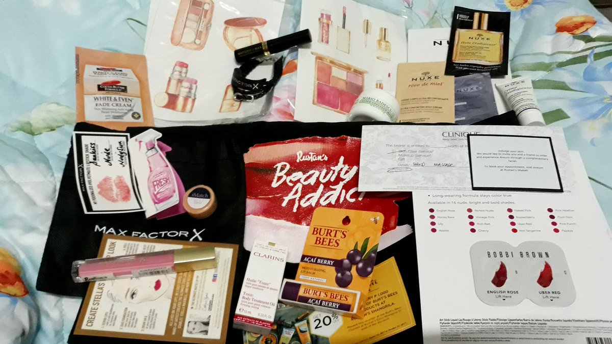 pisceanrat's tweet photo. Super tired but happy #haul #beauty #bbloggers #beauty #rustansbeautyaddict https://t.co/bZUboRImTM