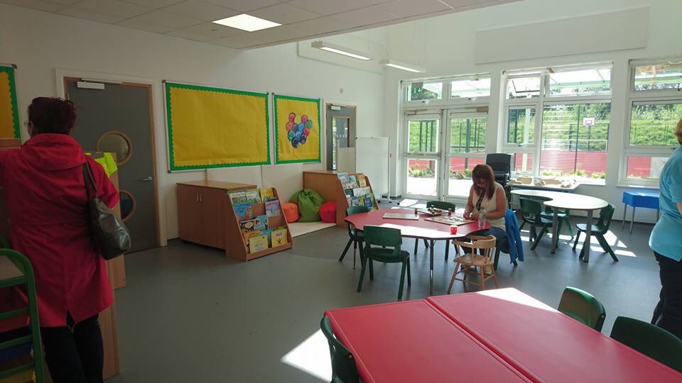 ScunneredScot's tweet photo. Tom's new school - #Riverbrae - looks fantastic. First day tomorrow, so lucky to have this. A year later than planned, but worth the wait. 😊 https://t.co/VvE9eectaV