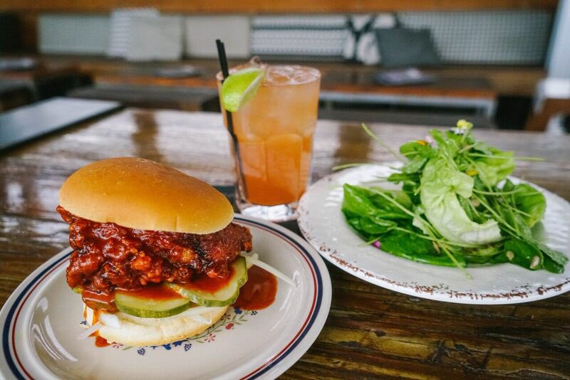 Check out what to eat and drink at Avanti right now with <a href="/303_Magazine/">303 Magazine</a>! 303magazine.com/2017/08/avanti…