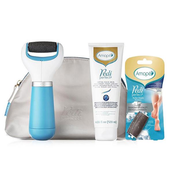 ShopAtShowcase's tweet photo. It's #NationalILovemyFeetDay 👣Freshen up YOUR feet with any of #ShopAtShowcase foot care items! Shop at: https://t.co/7zMQSFKKg9 https://t.co/XtNQuYYhAb