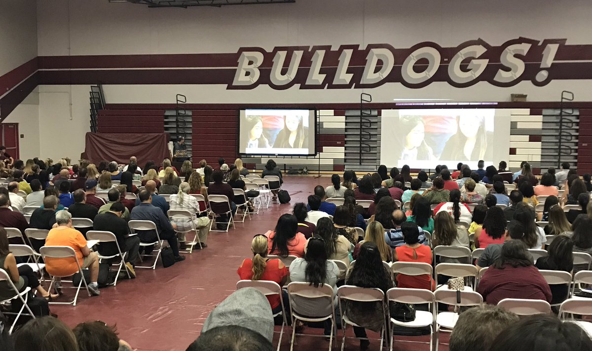 msjoanhanson's tweet photo. Learning @CalexicoUnified #calexicousd #doolperseverance @ACSAregion18 @WeAreCTA https://t.co/M6dN0HqZyP