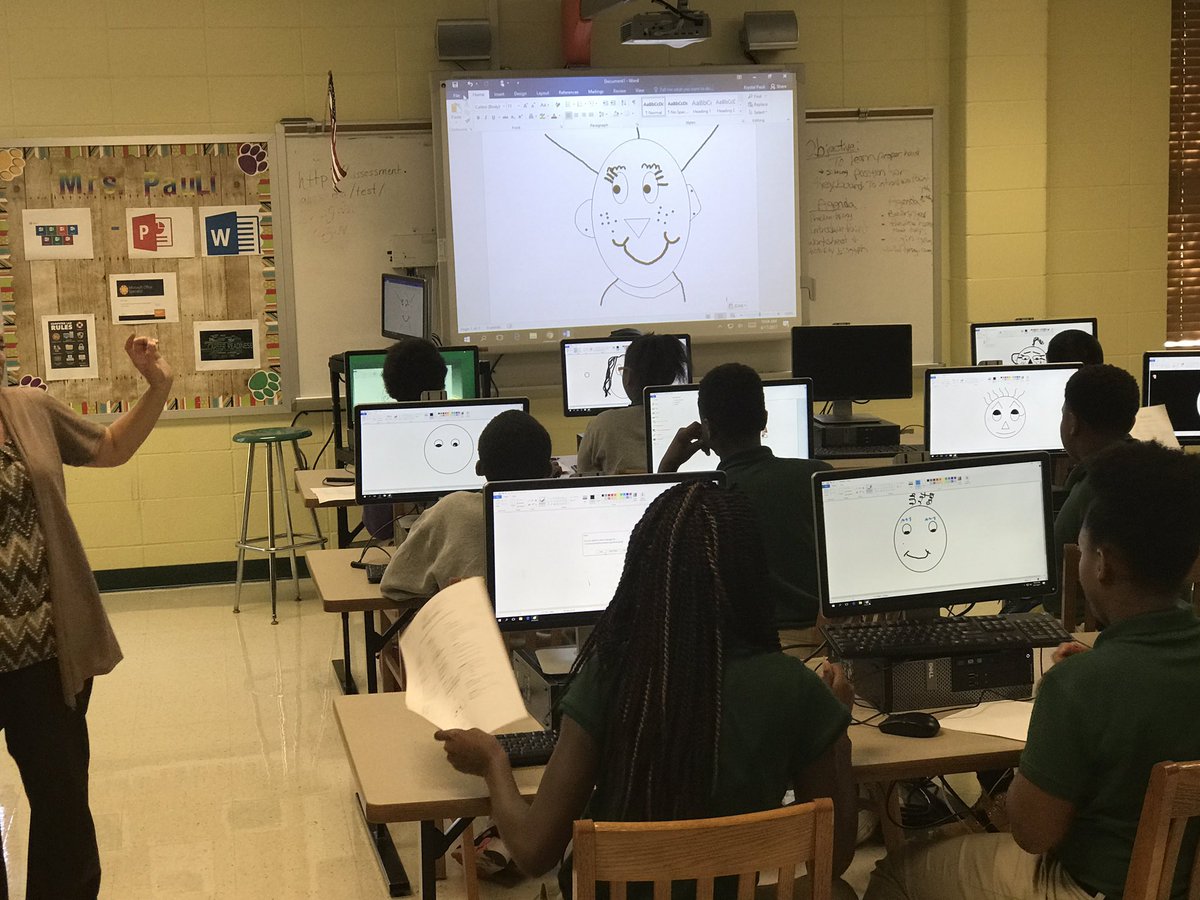 ECWPRIDE's tweet photo. Computer Literacy course at ECWπ»π! #GettingToKnowMSApps #LionCubs #ECWP.R.I.D.E. https://t.co/oH8D1f5oya