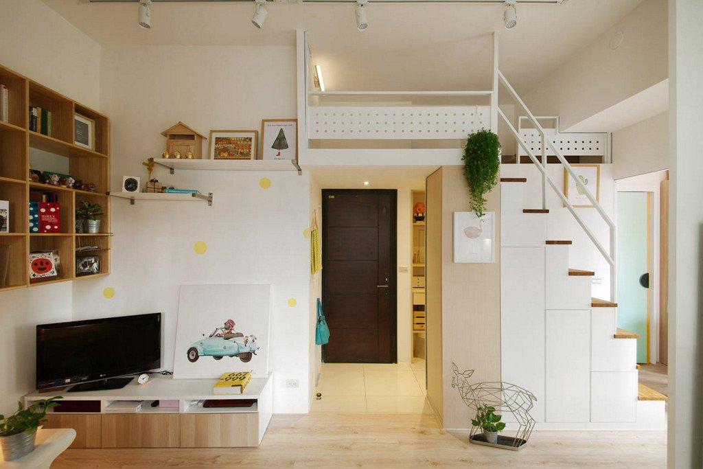 designmilk's tweet photo. A Tiny Taipei Apartment for a Couple and Their Cat  https://t.co/Hk84CglexD #fromthearchives https://t.co/oLFEoMJd4O