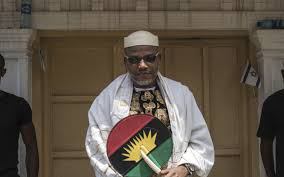 Blessingjones7's tweet photo. Nnamdi Kanu And His Biafra Security Service ‘BSS’ (Photos, Video) https://t.co/9456sZTVIF https://t.co/xU2GjBY8ss