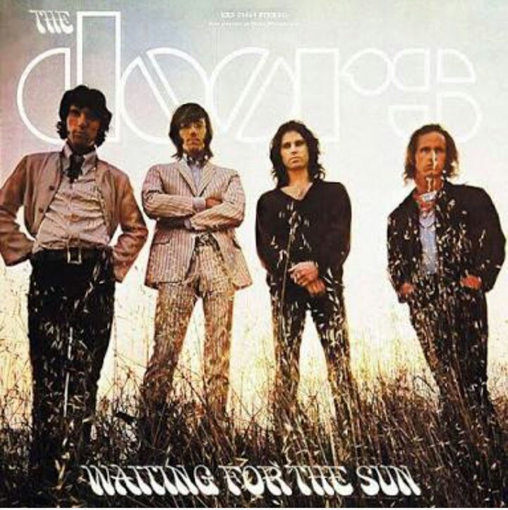 Extasis_Mexico's tweet photo. #UnDiaComoHoy 1968 The Doors comenzaron su primera semana de cuatro en el #1 de EU con su álbum 'Waiting For The Sun'. #Extasis1530AM https://t.co/tAIm2rNFJb