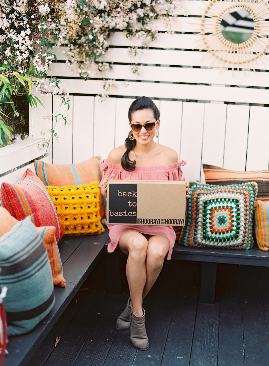 Founder of @backtobasicsbox speaks to V+T about launching her toxin-free product box, and the 5 toxic items in your household. #startup