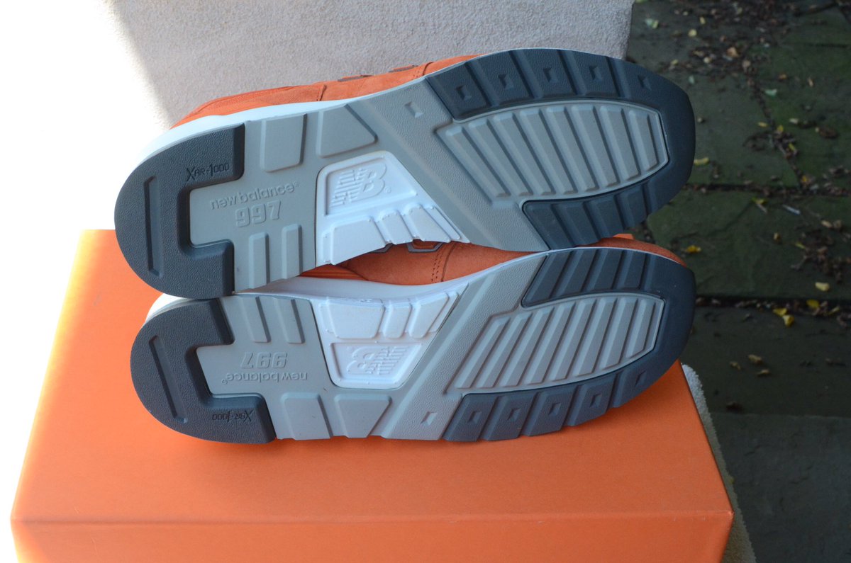 Sneaker Plugs tweet media