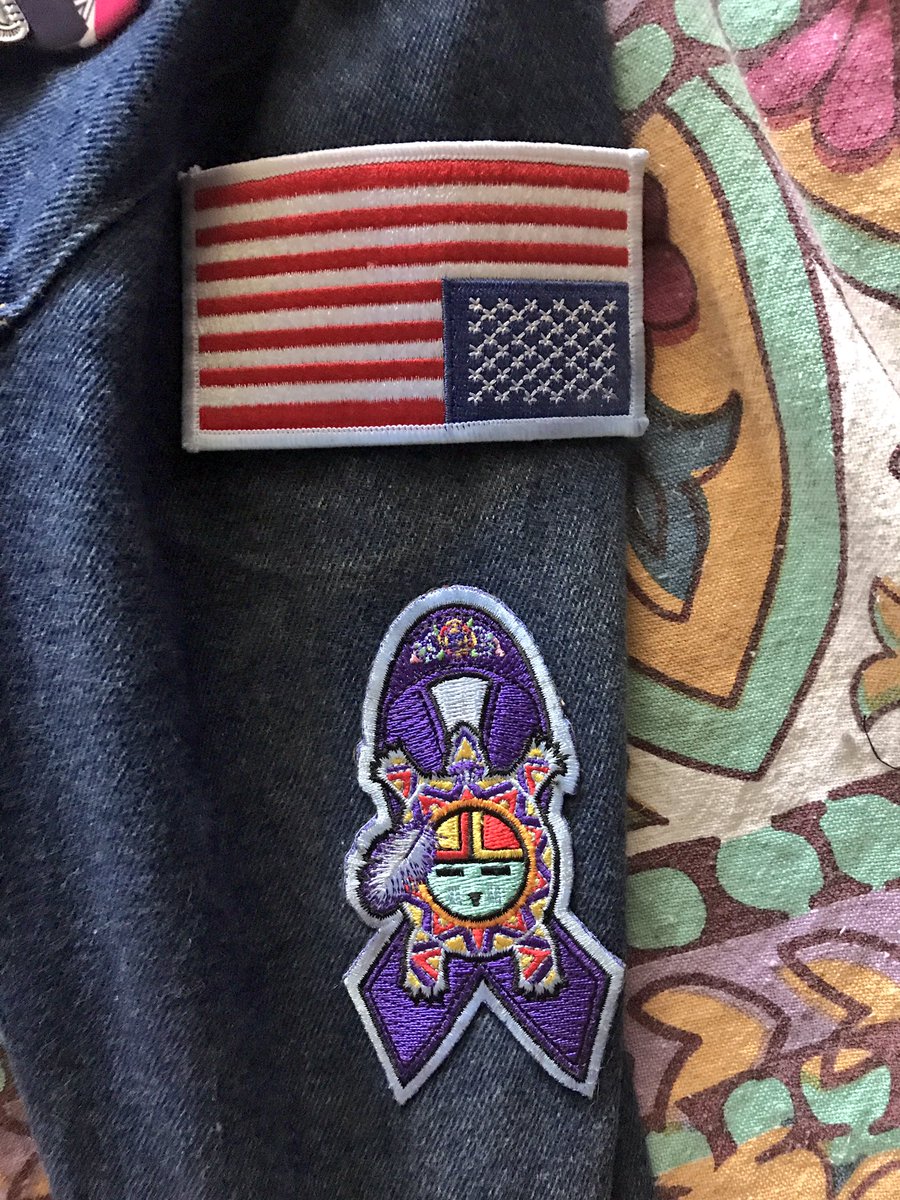 AuntyCarpetWeed's tweet photo. Y'all my jean jacket is the business ✊🏽 #WomenAreSacred #FuckYoFlag #IndigenousResistance https://t.co/Izsg7jWUmD
