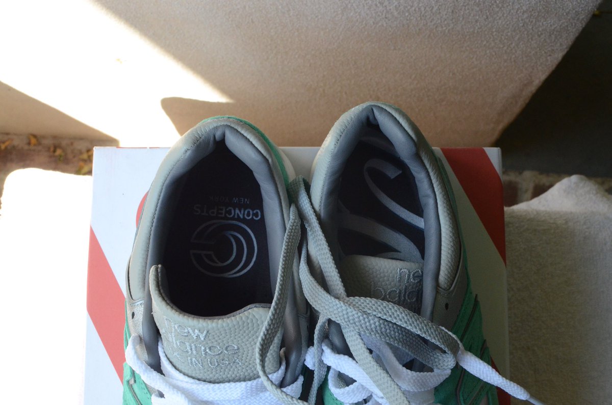 Sneaker Plugs tweet media