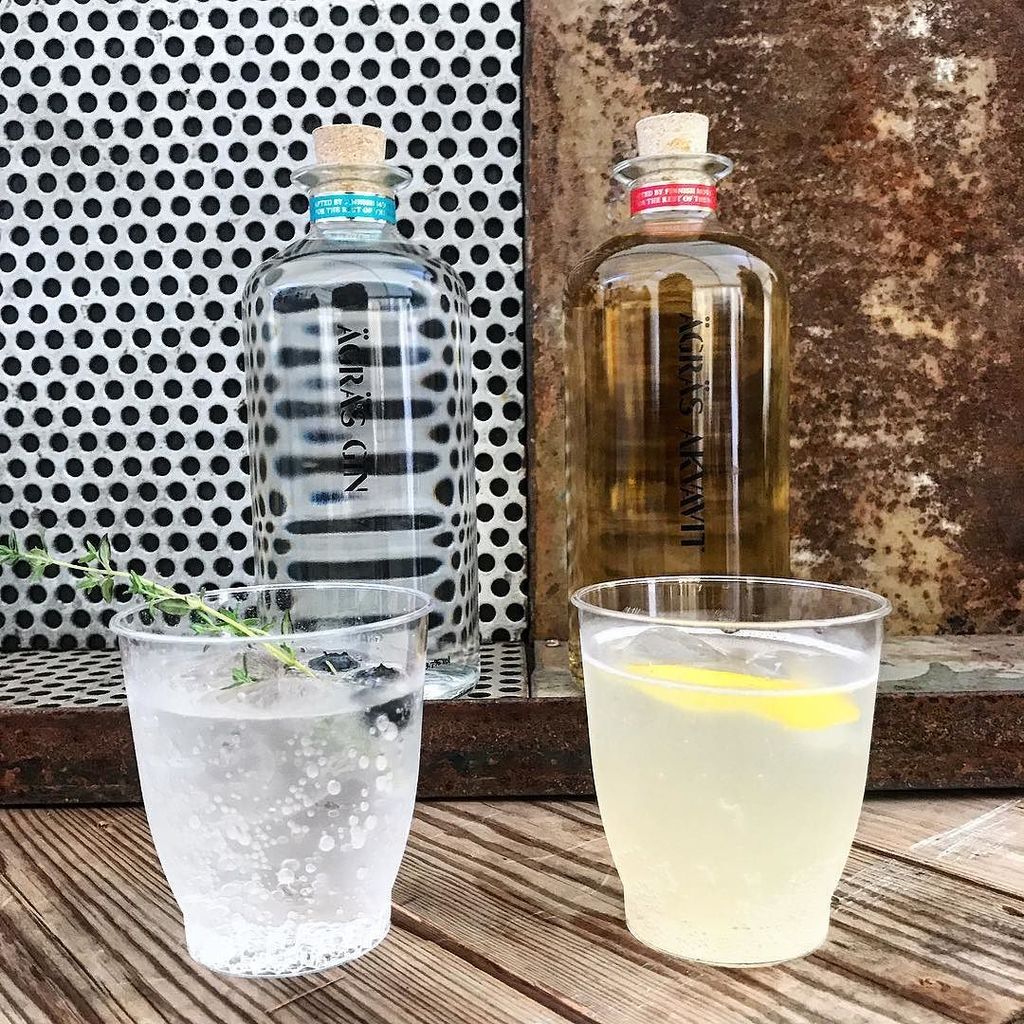 freddkay's tweet photo. Tuu turkuun. Tääl mä oon Fiskarsin Panimon vihreällä ständillä. Laitetaan pari näitä #sopp2017 @agrasdistillery https://t.co/BlIhErgG0P https://t.co/PtcxWwWekI