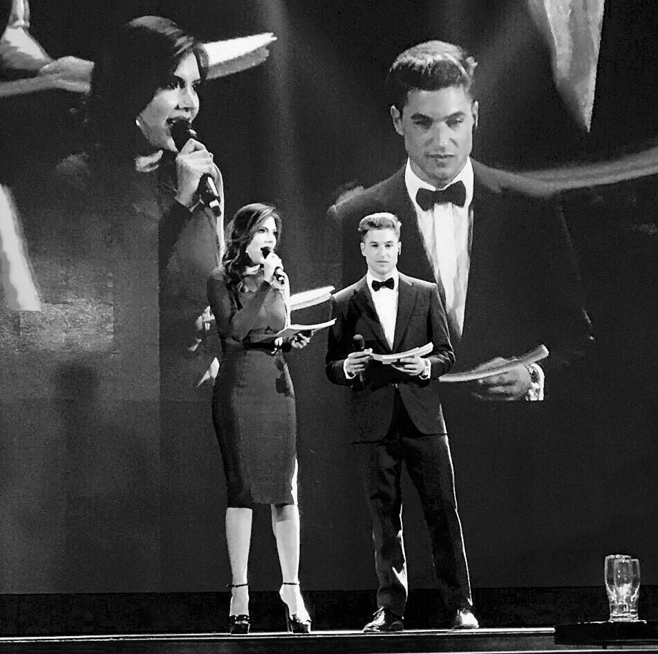 AbrahamGandiaSh's tweet photo. Orgulloso y feliz de haber formado parte de #MisterChile2017 y haber estado con los 10 finalistas ¡Vamos Chile! 🇨🇱 https://t.co/g9kO9vEuQw