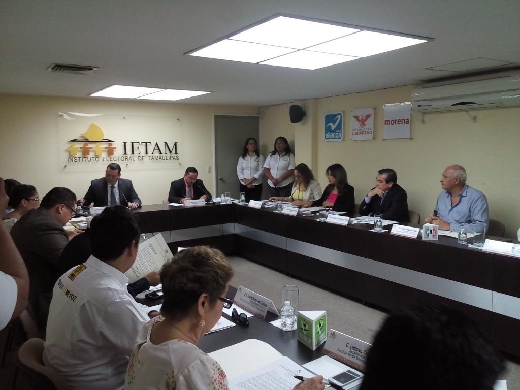 TodosSomosIETAM's tweet photo. En el #ProcesoLocal en #Tam hay en juego 43 candidaturas para alcaldías, 58 síndicos; 270 regidores MR y 137 RP
---- https://t.co/6yyf5KACYs