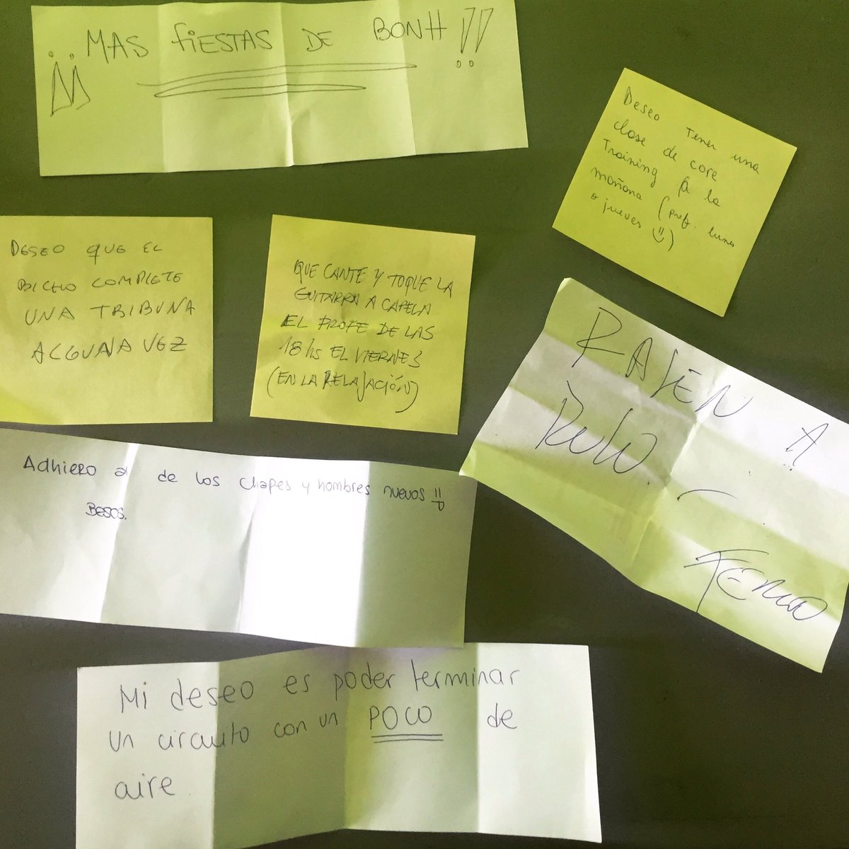 #Agosto #MesDeLosDeseosBonheros #PapaNoel llega antes a Bonh. Estos son algunos de los deseos de los Bonheros