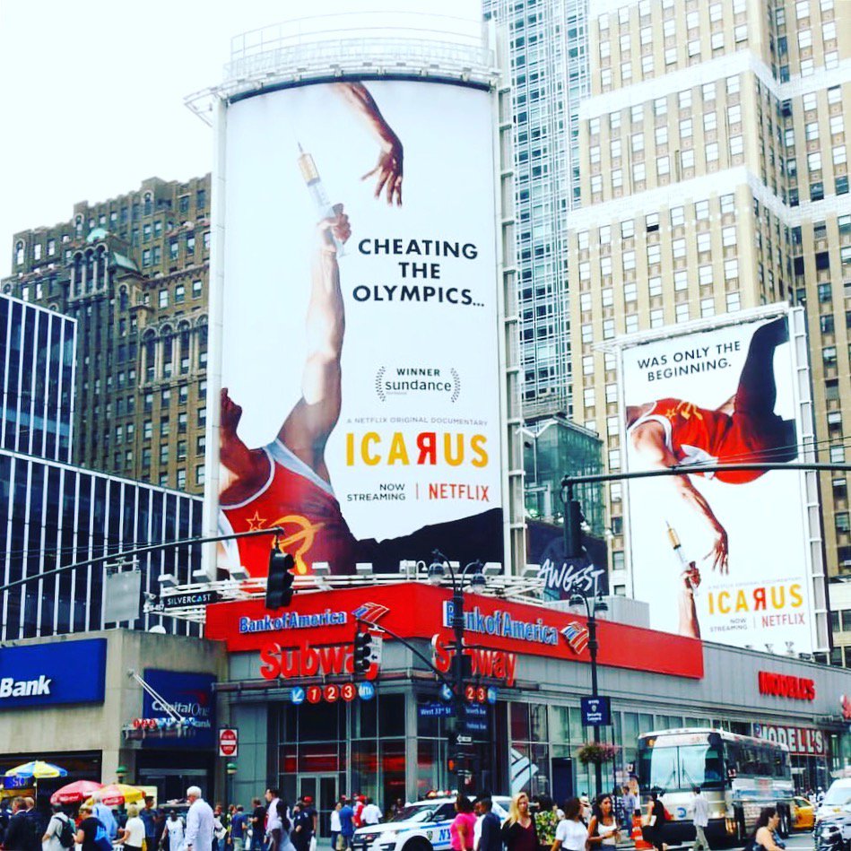 odd_ny's tweet photo. @IcarusNetflix seen above Penn Station in #NYC. #netflix #icarus #oddny @bryanfogel @jonbertain @netflix @odd_ny https://t.co/SWSJnB2NuZ