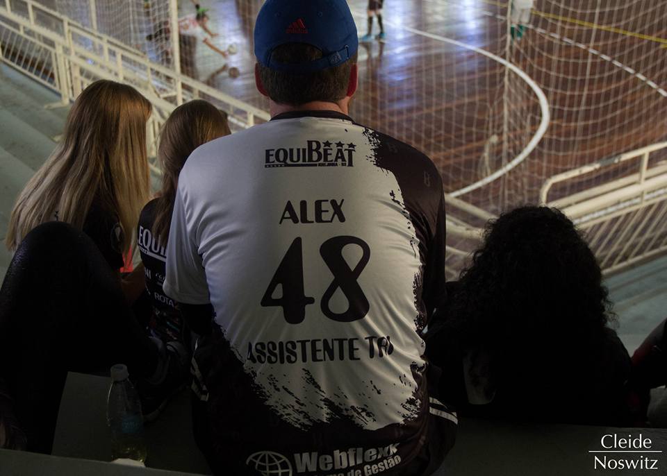 oficialgincanou's tweet photo. [BEAT] Falsos jogadores, Verdadeiros Gincaneiros" #EquiBeat #TimeBeat https://t.co/e1wq4L4Qvv