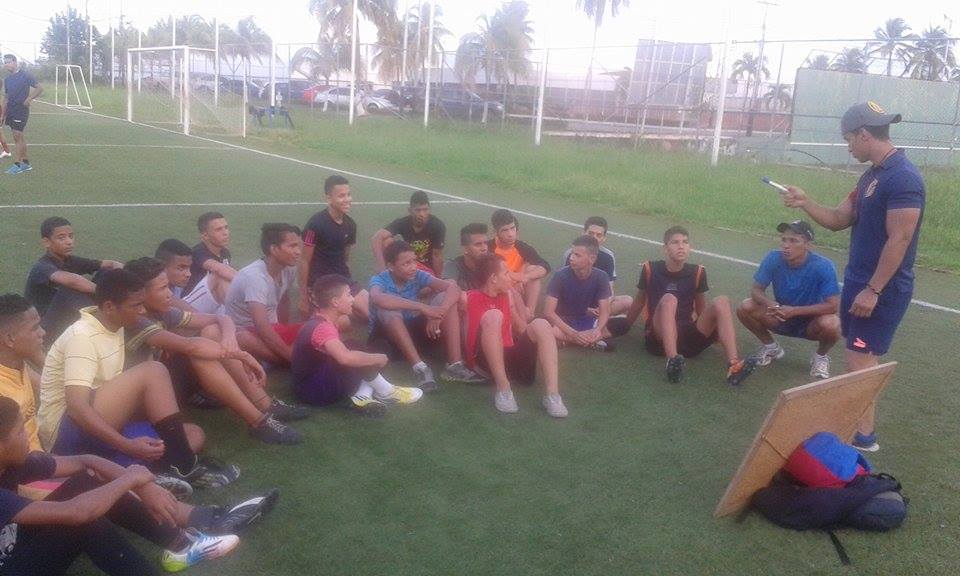 EliteRcMonagas's tweet photo. Masificando este hermoso deporte, ven y aprende del rugby https://t.co/eAWsQByTBV