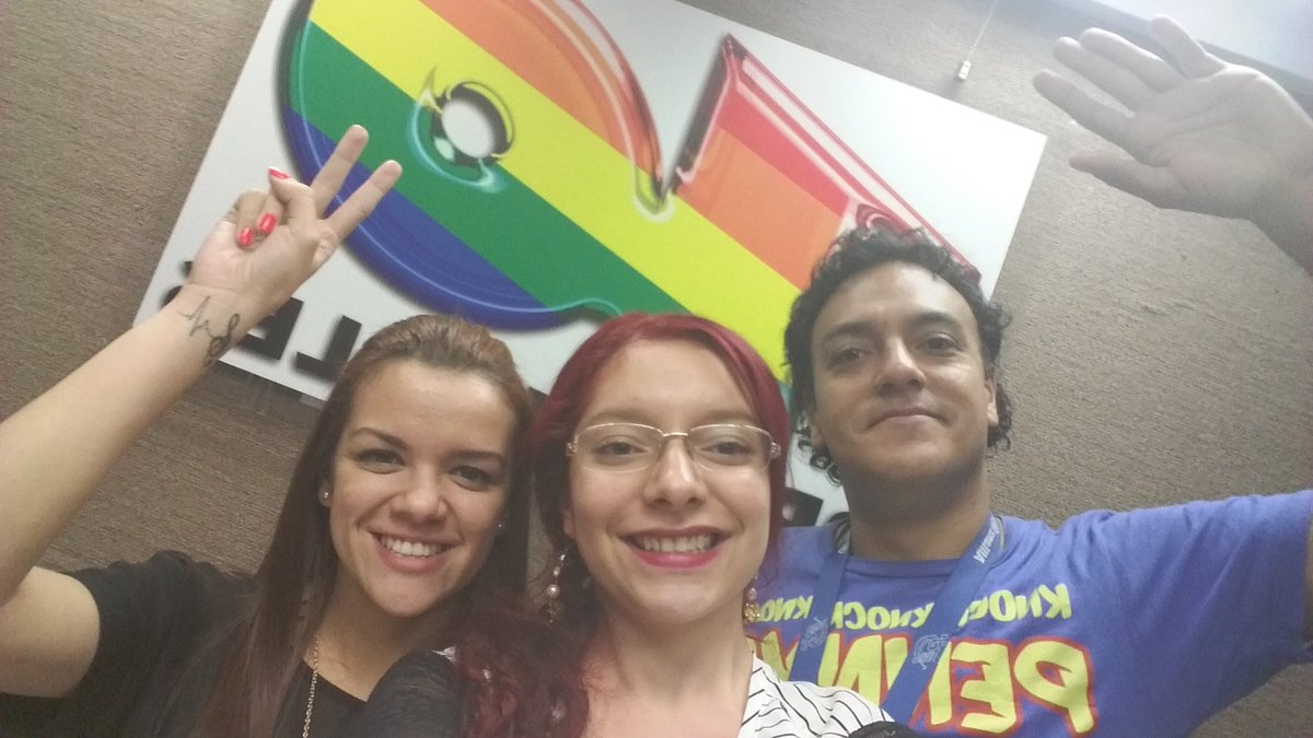 LaurisR40's tweet photo. Bonito recuerdo con @isa_madrid40 y @Chamorrock quien hoy celebra su cumpleaños, espero que pases un día muy especial, mis mejores deseos! https://t.co/WX7vGCjItl